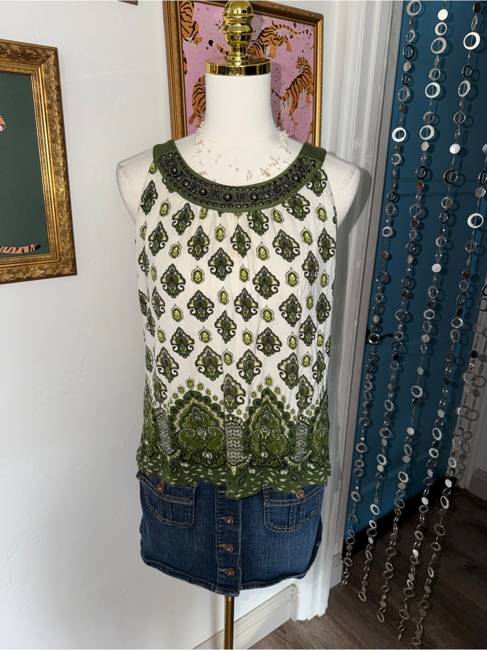 Vintage Y2K Babydoll Embroidered Green & White Sleeveless Women’s Top